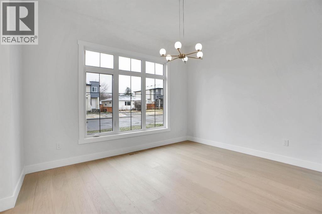 8526 47 Avenue Nw, Calgary, Alberta  t3b 1z9 - Photo 10 - A2269919