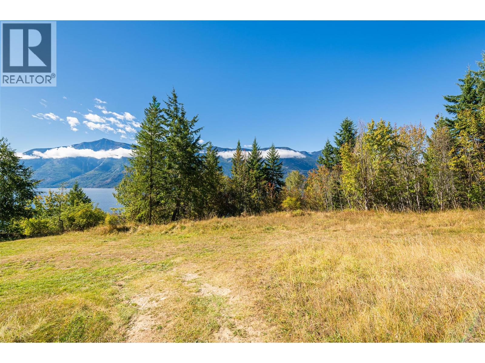 13625 & 13631 Mountain Shores Road, Boswell, British Columbia  V0B 1A0 - Photo 18 - 10364143