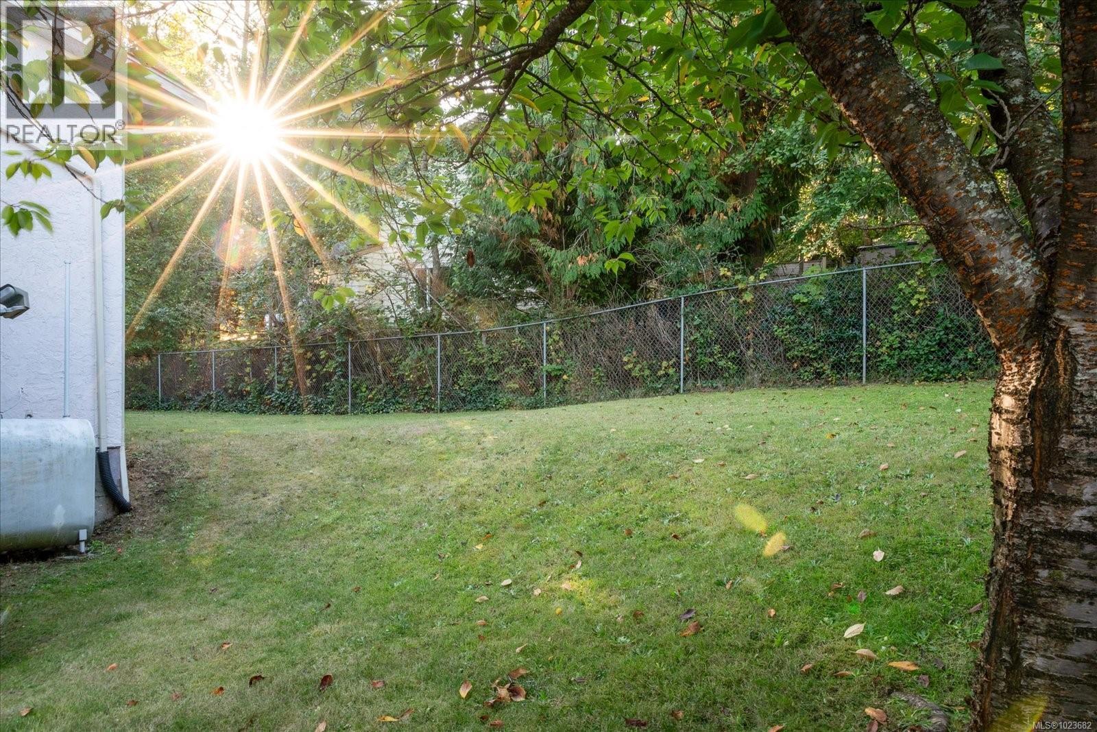 4425 Gulfview Dr, Nanaimo, British Columbia  V9T 5V7 - Photo 41 - 1023682