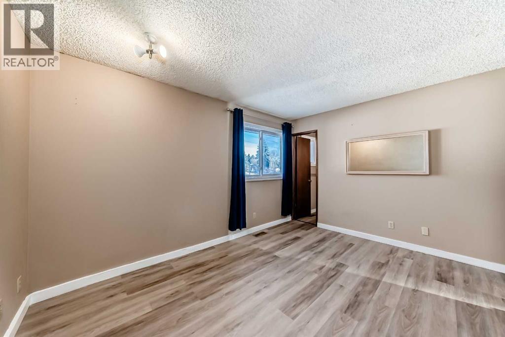 5439 Dalrymple Crescent Nw, Calgary, Alberta  T3A 1R4 - Photo 17 - A2280374