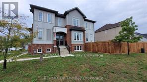 218 Roy Drive, Clearview, Ontario  L0M 1S0 - Photo 2 - S12711576