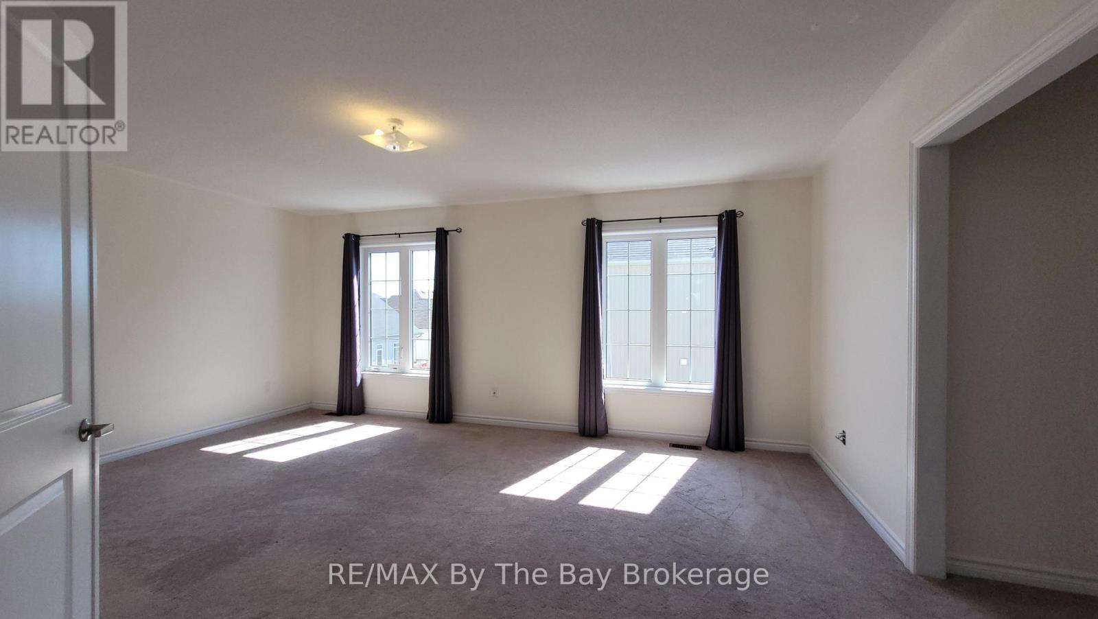 218 Roy Drive, Clearview, Ontario  L0M 1S0 - Photo 21 - S12711576