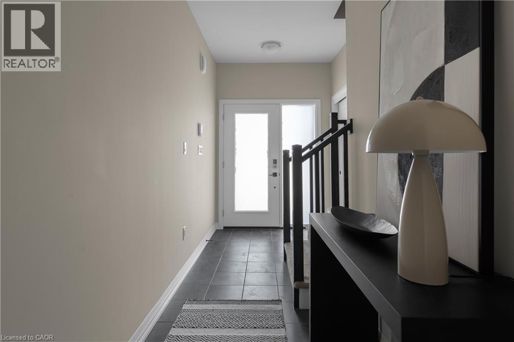 142 Willson Drive, Thorold, Ontario  L3B 0A1 - Photo 5 - 40799664