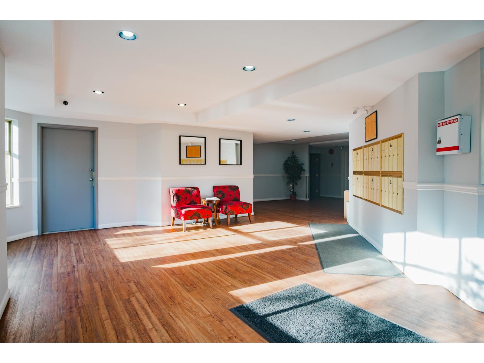 204 10721 139 Street, Surrey, British Columbia  V3T 4L8 - Photo 6 - R3080073