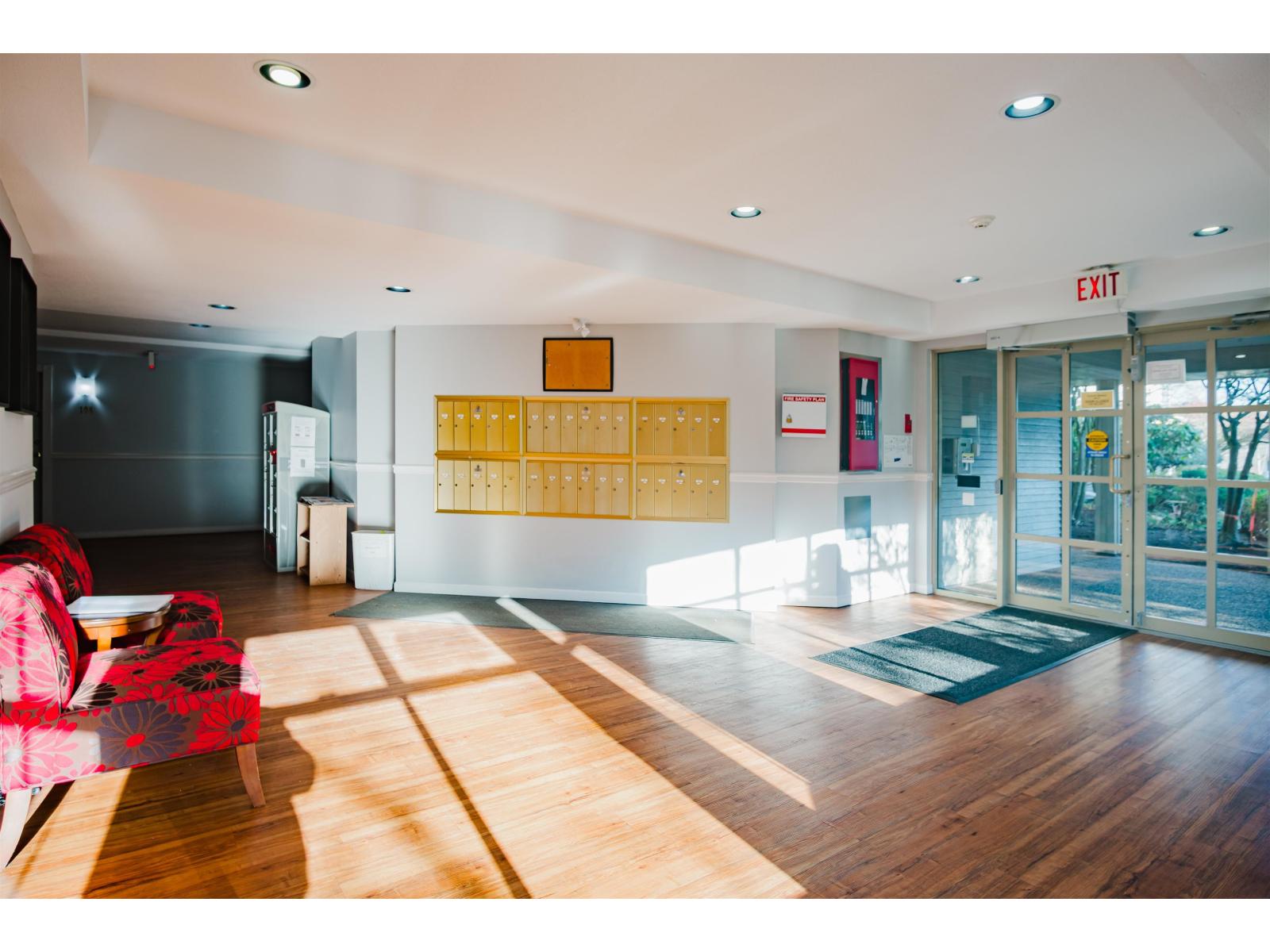 204 10721 139 Street, Surrey, British Columbia  V3T 4L8 - Photo 4 - R3080073