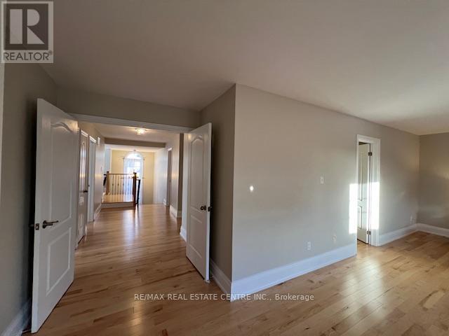 4 Panorama Way, Hamilton, Ontario  L8E 6C6 - Photo 37 - X12687822