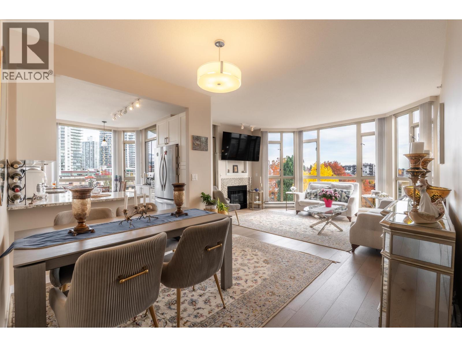 801 160 W Keith Road, North Vancouver, British Columbia  V7M 3M2 - Photo 7 - R3081043