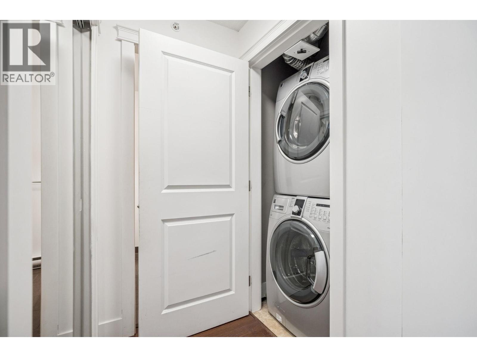 707 1415 Parkway Boulevard, Coquitlam, British Columbia  V3E 0C7 - Photo 17 - R3081055