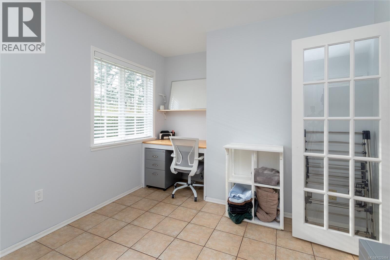 1208 Tatlow Rd, North Saanich, British Columbia  V8L 5P3 - Photo 33 - 1022494