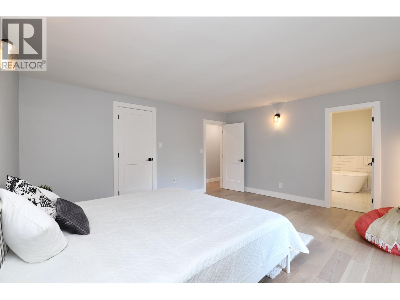 24325 116 Avenue, Maple Ridge, British Columbia  V4R 1L8 - Photo 13 - R3081027