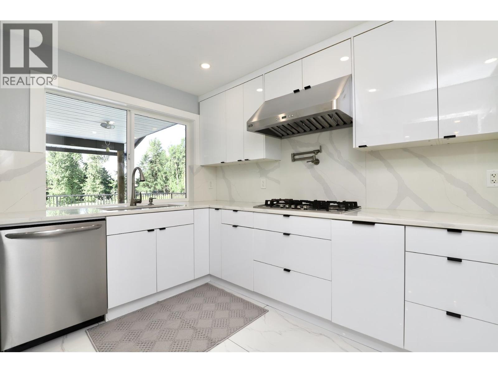 24325 116 Avenue, Maple Ridge, British Columbia  V4R 1L8 - Photo 6 - R3081027