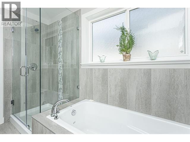 13305 235a Street, Maple Ridge, British Columbia  V4R 0E4 - Photo 17 - R3081050