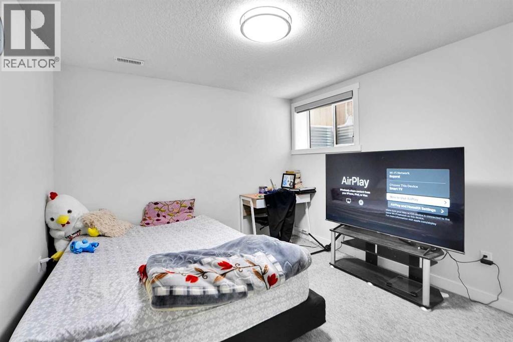 85 Saddlebrook Circle Ne, Calgary, Alberta  T3J 0K3 - Photo 32 - A2276916