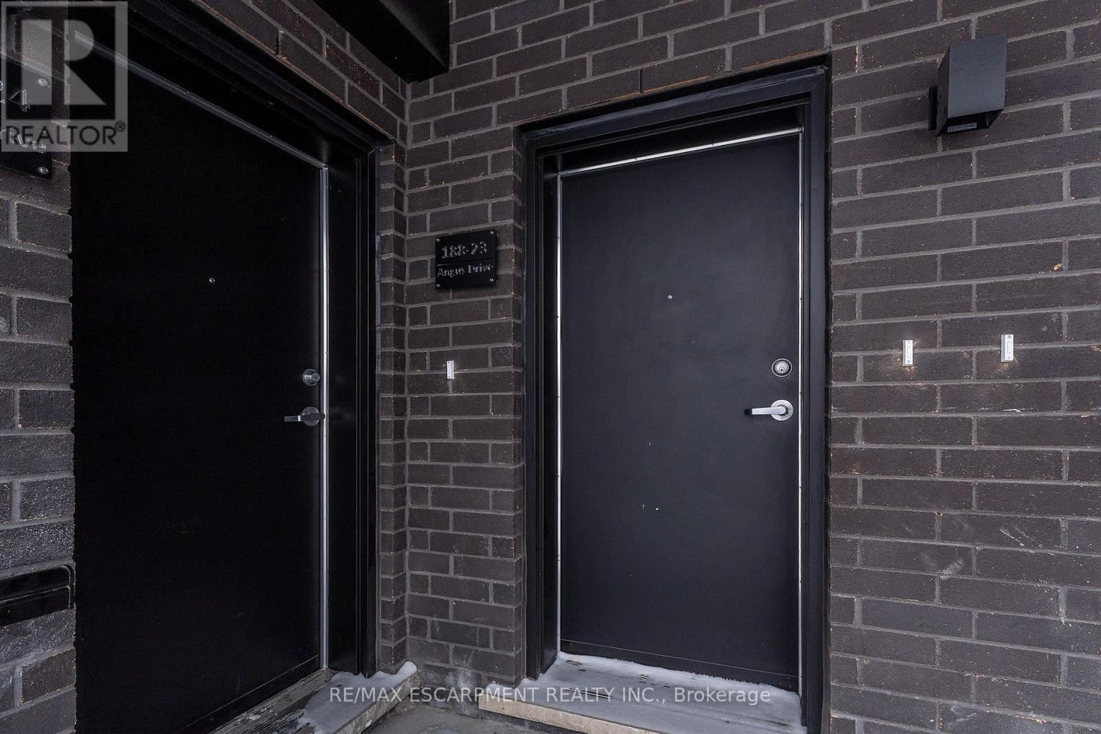 23 - 188 Angus Drive, Ajax, Ontario  L1S 0G5 - Photo 3 - E12711618