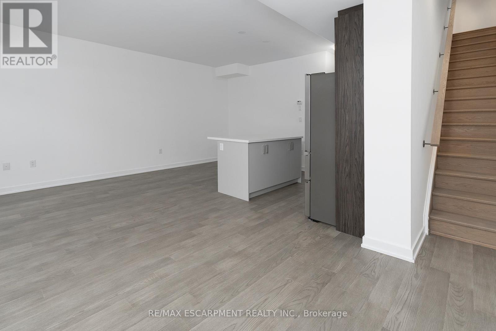 23 - 188 Angus Drive, Ajax, Ontario  L1S 0G5 - Photo 9 - E12711618