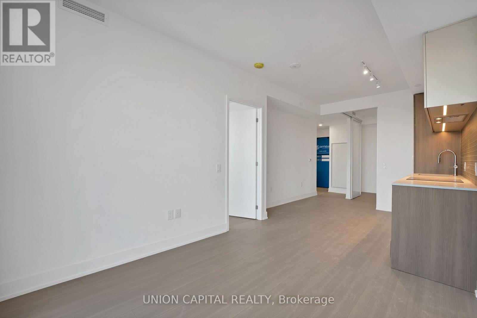 2207 - 36 Olive Avenue, Toronto, Ontario  M2N 4P9 - Photo 8 - C12709958