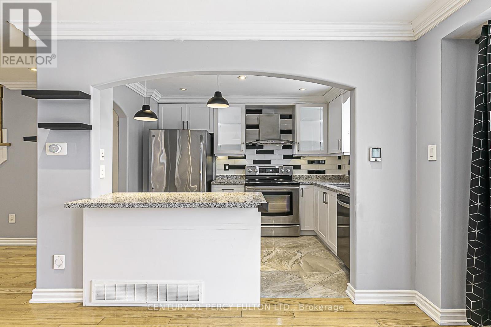 53 Miley Drive, Markham, Ontario  L3R 4V1 - Photo 12 - N12711574