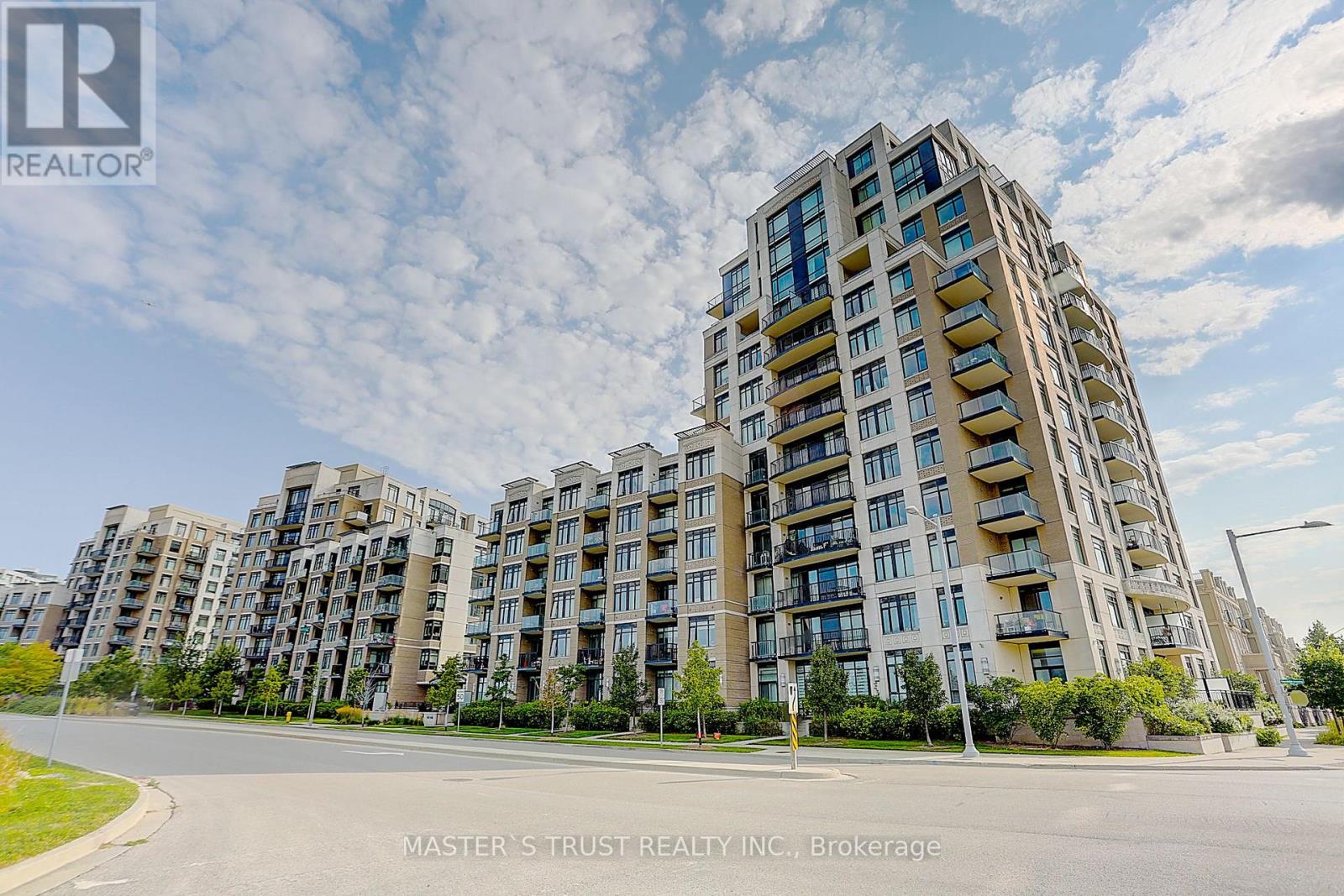 505 - 151 Upper Duke Crescent, Markham, Ontario  L6G 0E1 - Photo 3 - N12711620