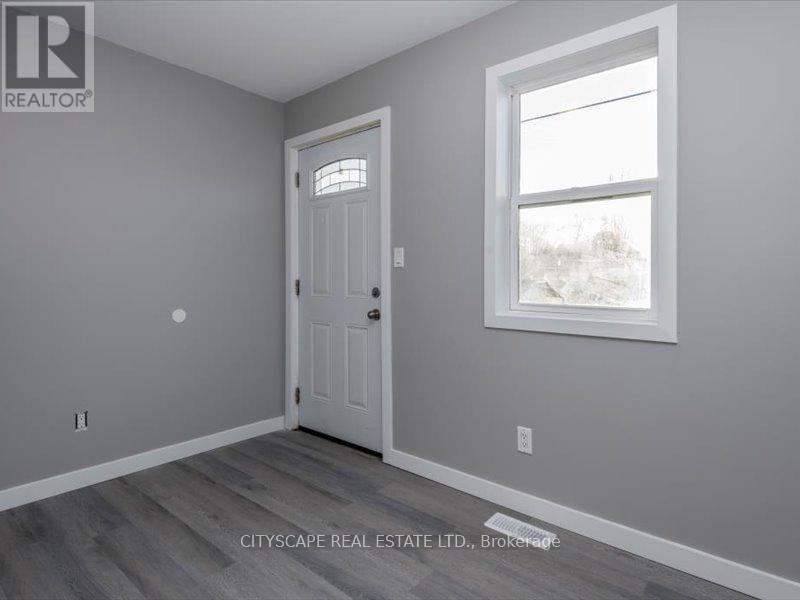 A - 148 Dundedin Street, Orillia, Ontario  L3V 5T7 - Photo 2 - S12711584