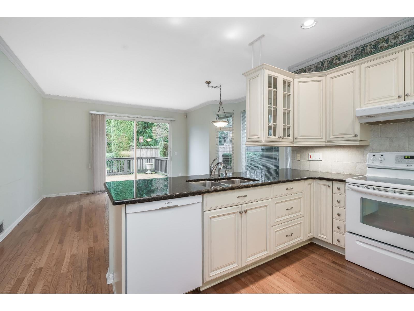 28 15151 26 Avenue, Surrey, British Columbia  V4P 2Z8 - Photo 15 - R3074543