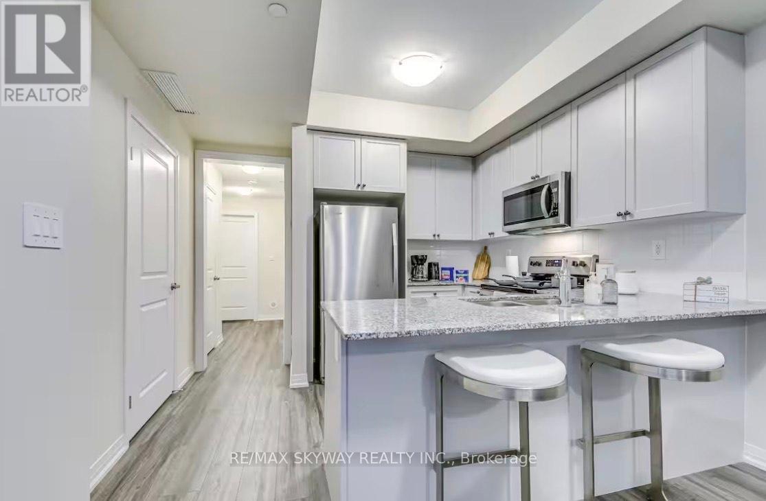 118 - 1593 Rose Way, Milton, Ontario  L9E 0J2 - Photo 7 - W12711582