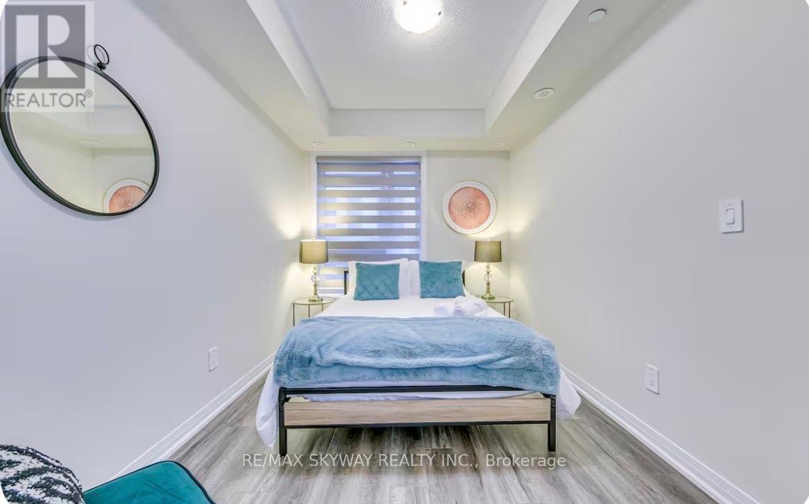 118 - 1593 Rose Way, Milton, Ontario  L9E 0J2 - Photo 9 - W12711582