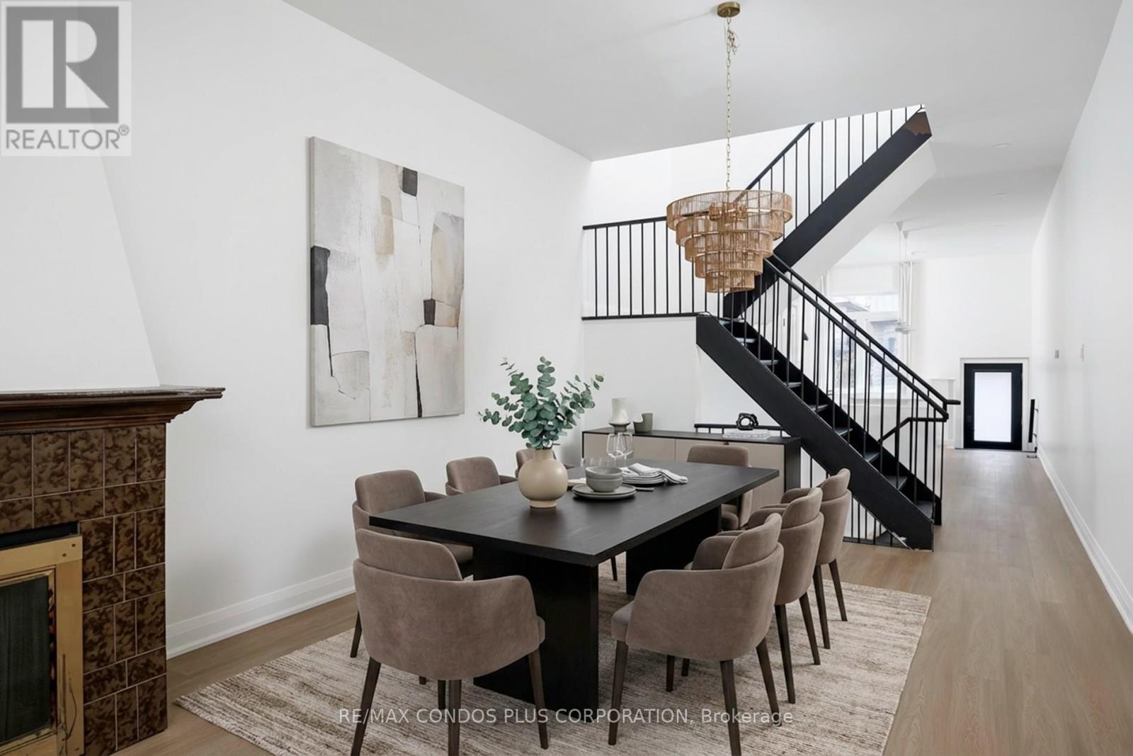 Main - 219 Sorauren Avenue, Toronto, Ontario  M6R 2G1 - Photo 10 - W12711590