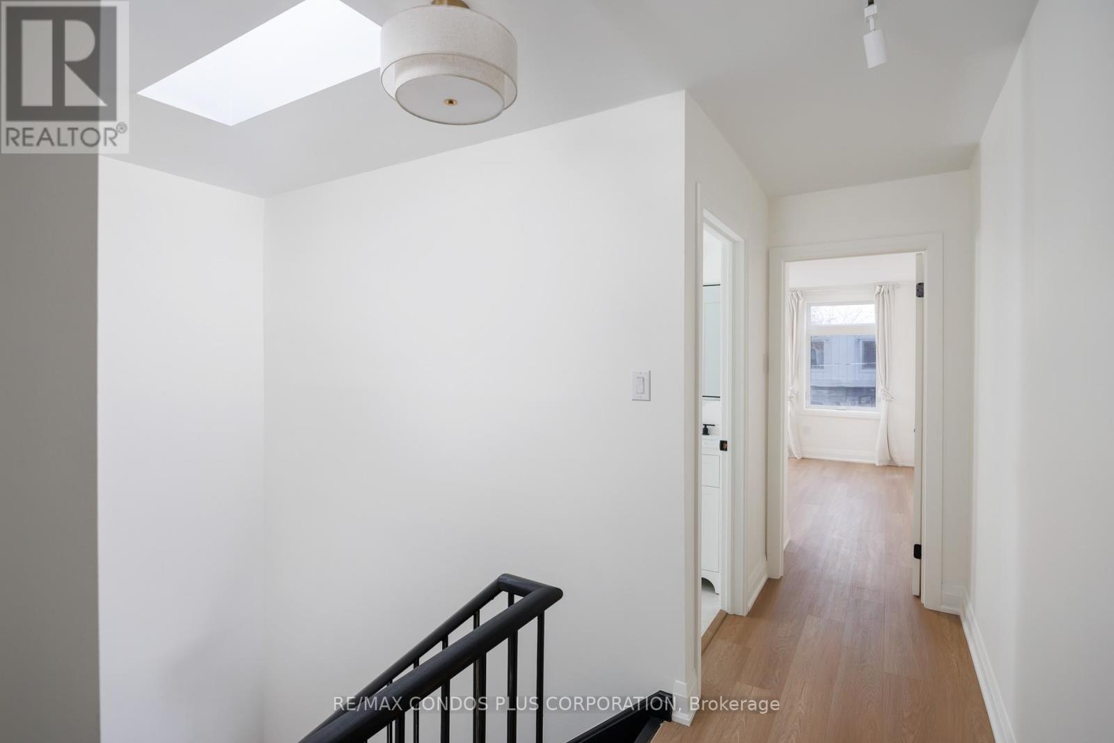 Main - 219 Sorauren Avenue, Toronto, Ontario  M6R 2G1 - Photo 18 - W12711590