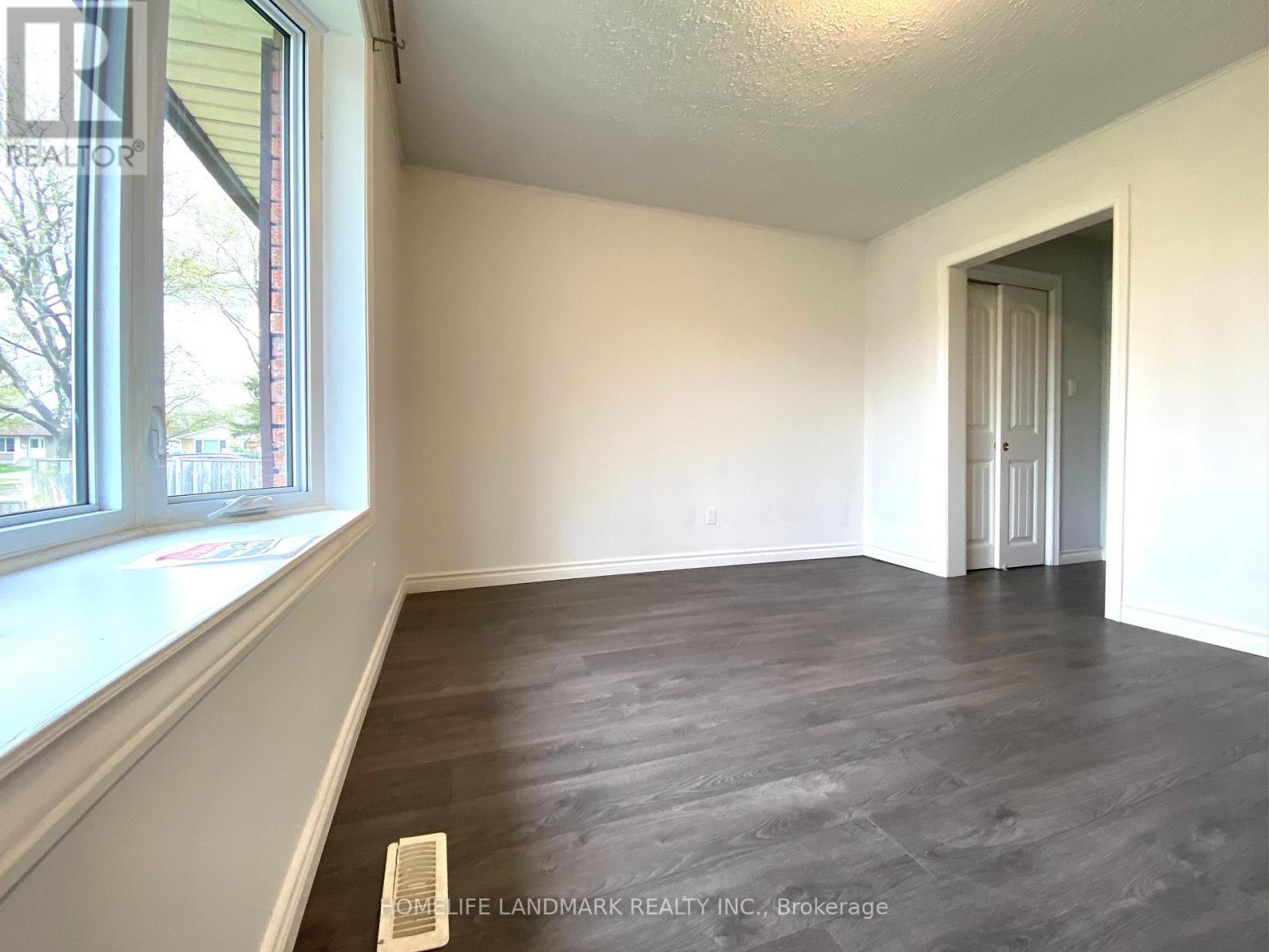 6986 Centennial Street, Niagara Falls, Ontario  L2G 2Z1 - Photo 13 - X12711614