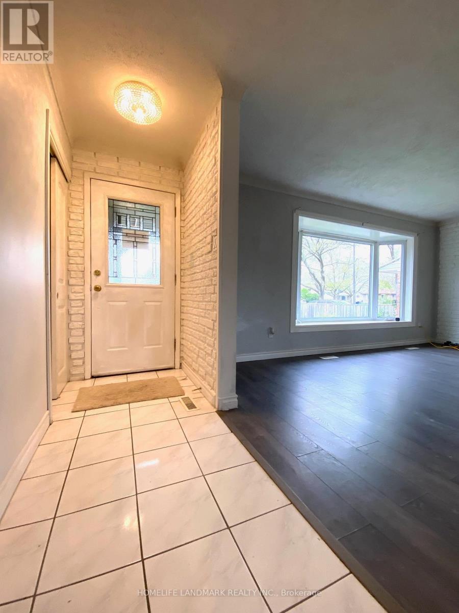 6986 Centennial Street, Niagara Falls, Ontario  L2G 2Z1 - Photo 5 - X12711614