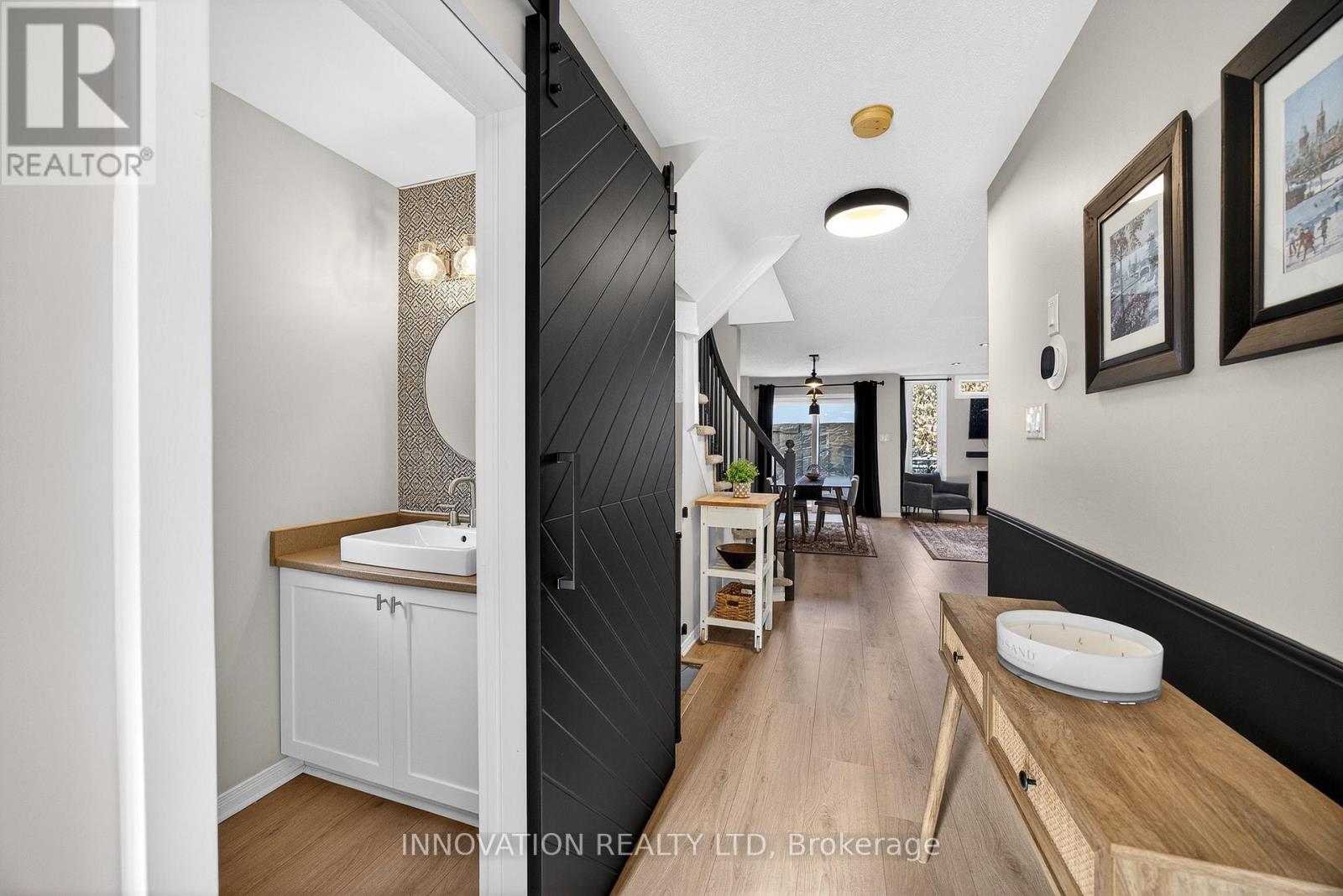 23 Abaca Way, Ottawa, Ontario  K2S 2C4 - Photo 3 - X12709042