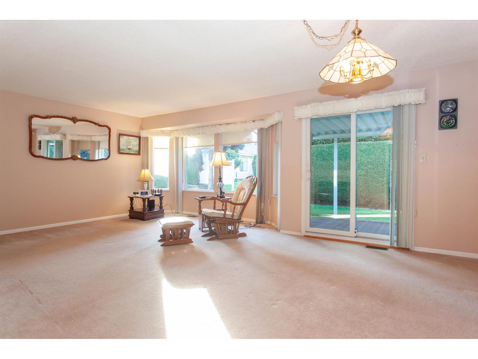 119 2460 156 Street, Surrey, British Columbia  V4P 1C8 - Photo 6 - R3079195