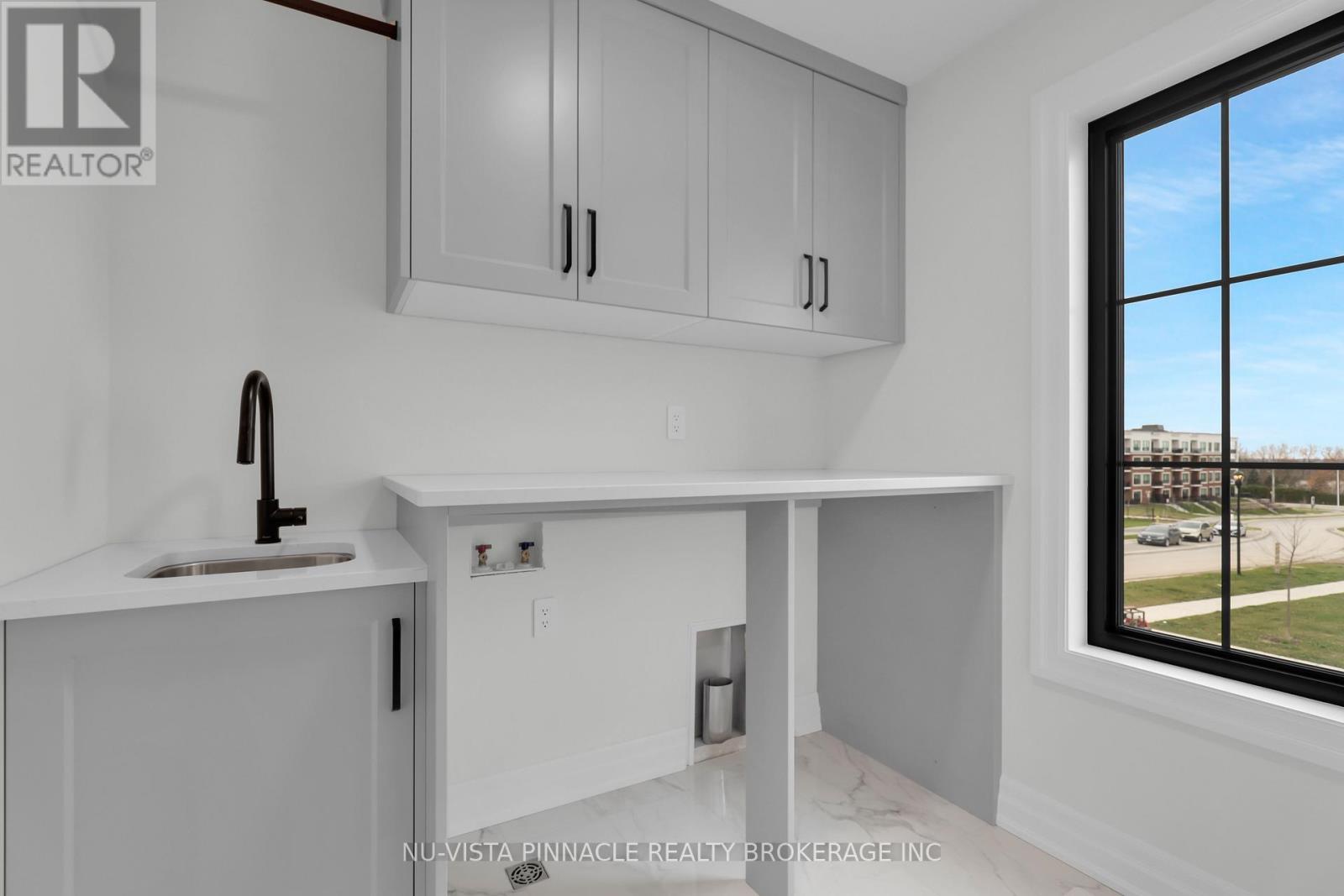 4387 Green Bend, London South, Ontario  N6P 0K9 - Photo 15 - X12711678