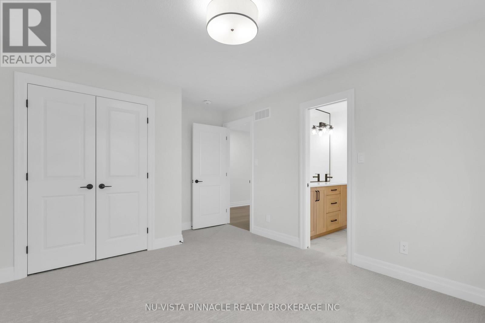 4387 Green Bend, London South, Ontario  N6P 0K9 - Photo 16 - X12711678