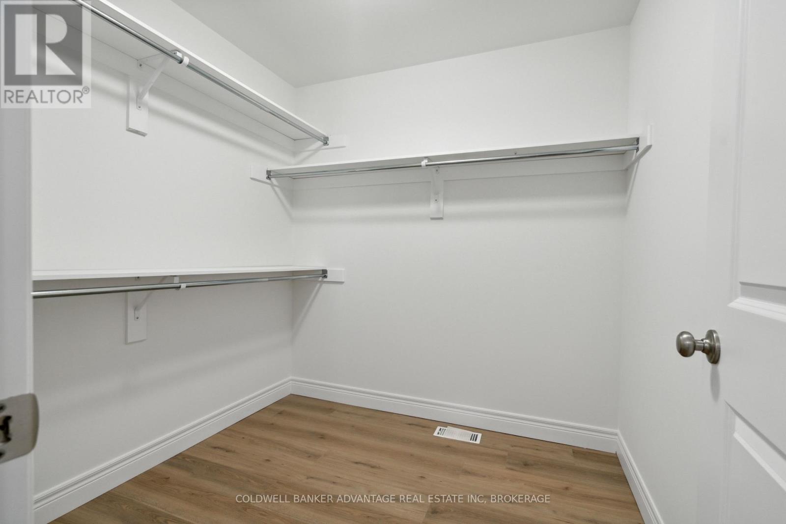 40 Mcmaster Avenue, Welland (Welland Downtown), Ontario  L3B 3S8 - Photo 14 - X12711658