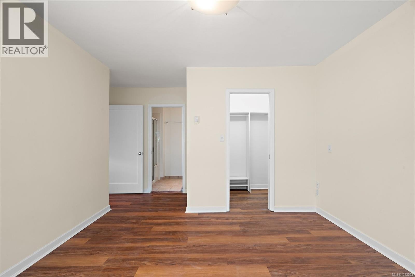 584 Marifield Ave, Victoria, British Columbia  V8V 1N4 - Photo 16 - 1023523