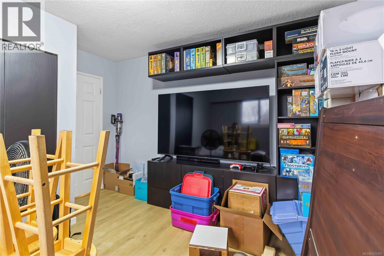 4370 Elnido Cres, Saanich, British Columbia  V8N 4Z6 - Photo 29 - 1023167