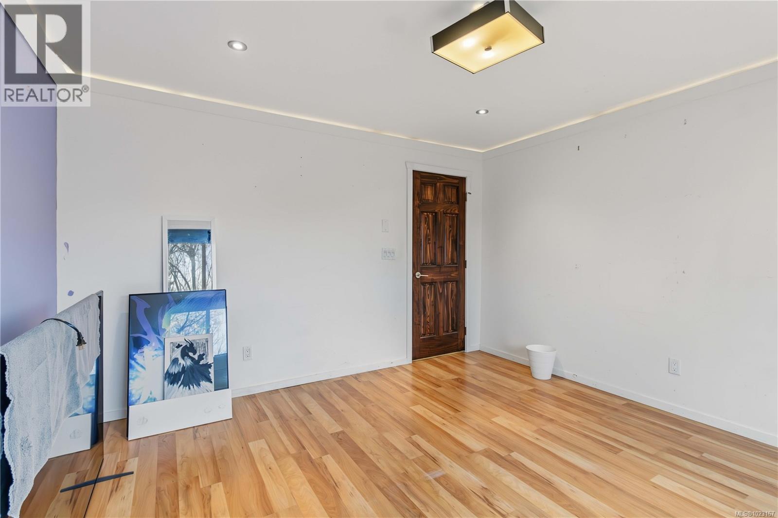 4370 Elnido Cres, Saanich, British Columbia  V8N 4Z6 - Photo 38 - 1023167