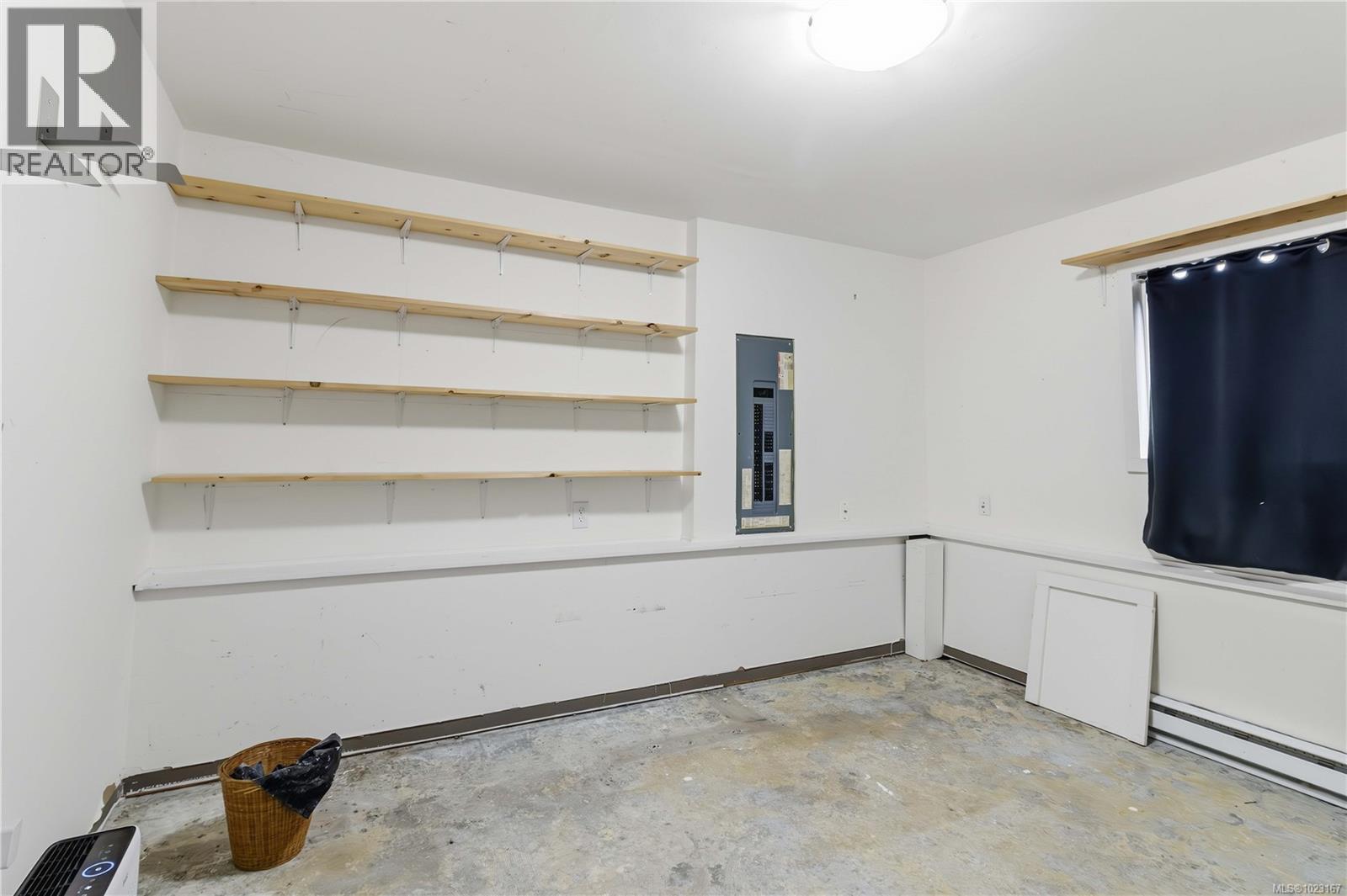 4370 Elnido Cres, Saanich, British Columbia  V8N 4Z6 - Photo 39 - 1023167