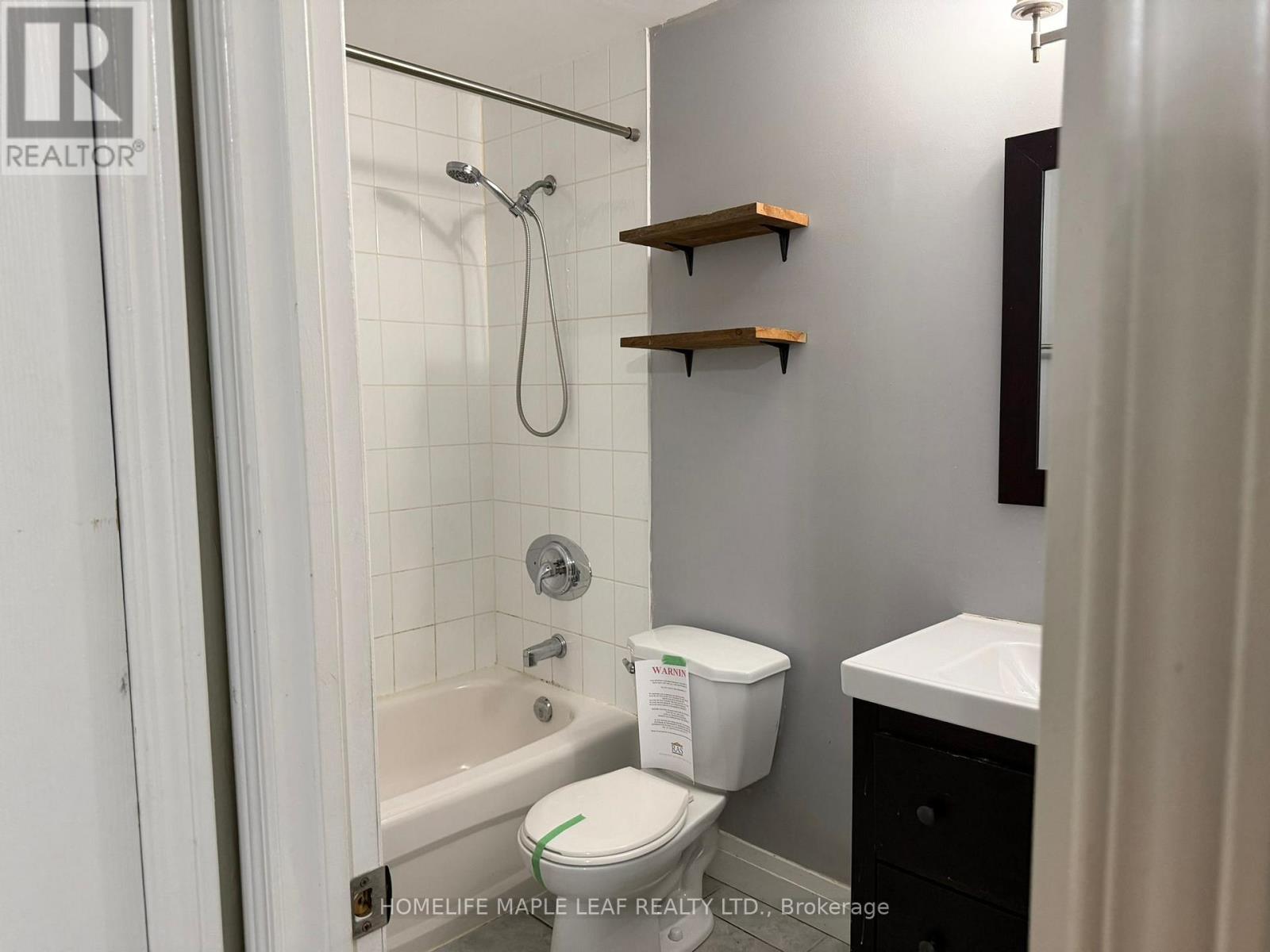 17 - 615 Shoreline Drive, Mississauga, Ontario  L5B 4K4 - Photo 12 - W12710580