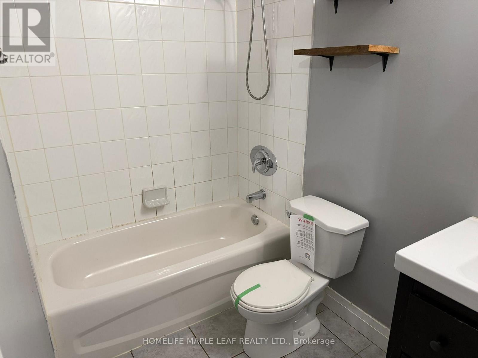 17 - 615 Shoreline Drive, Mississauga, Ontario  L5B 4K4 - Photo 16 - W12710580