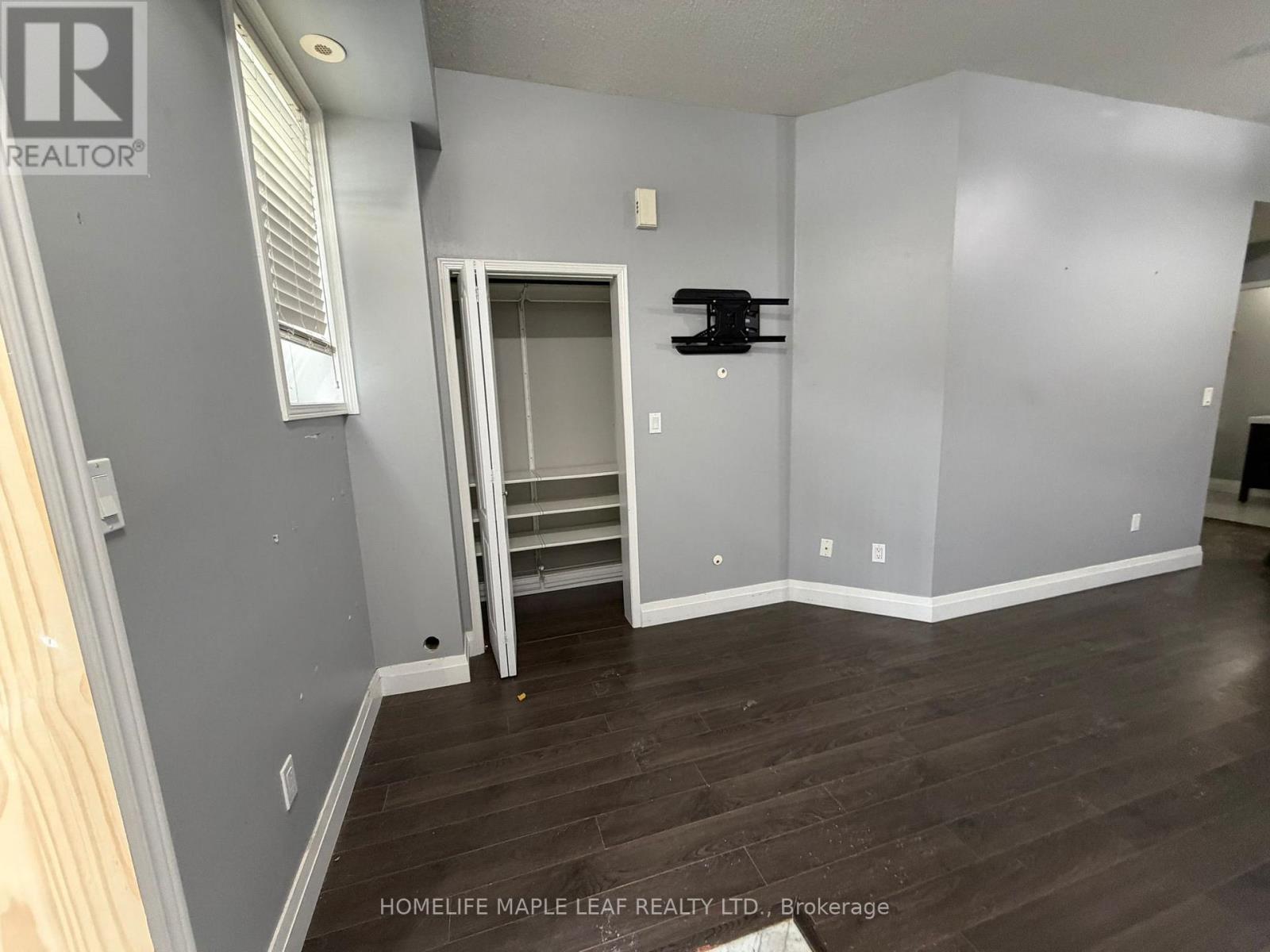 17 - 615 Shoreline Drive, Mississauga, Ontario  L5B 4K4 - Photo 21 - W12710580