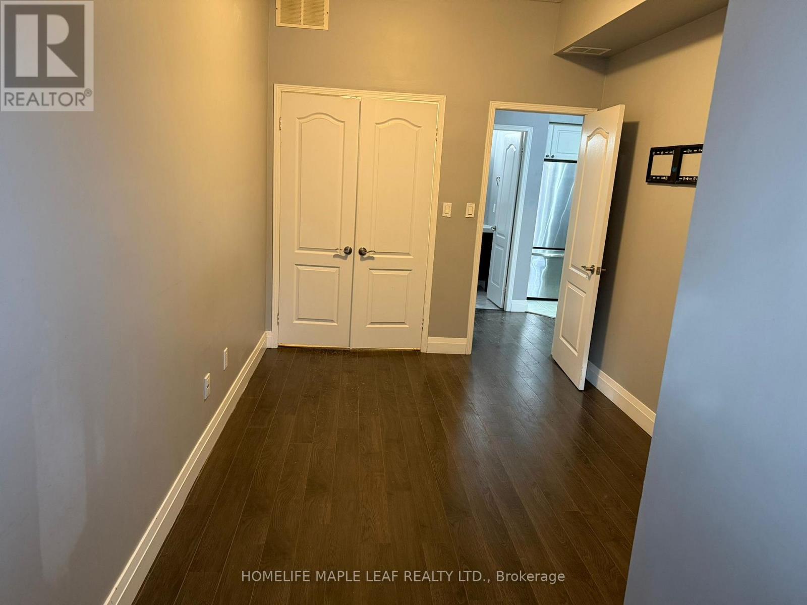 17 - 615 Shoreline Drive, Mississauga, Ontario  L5B 4K4 - Photo 27 - W12710580