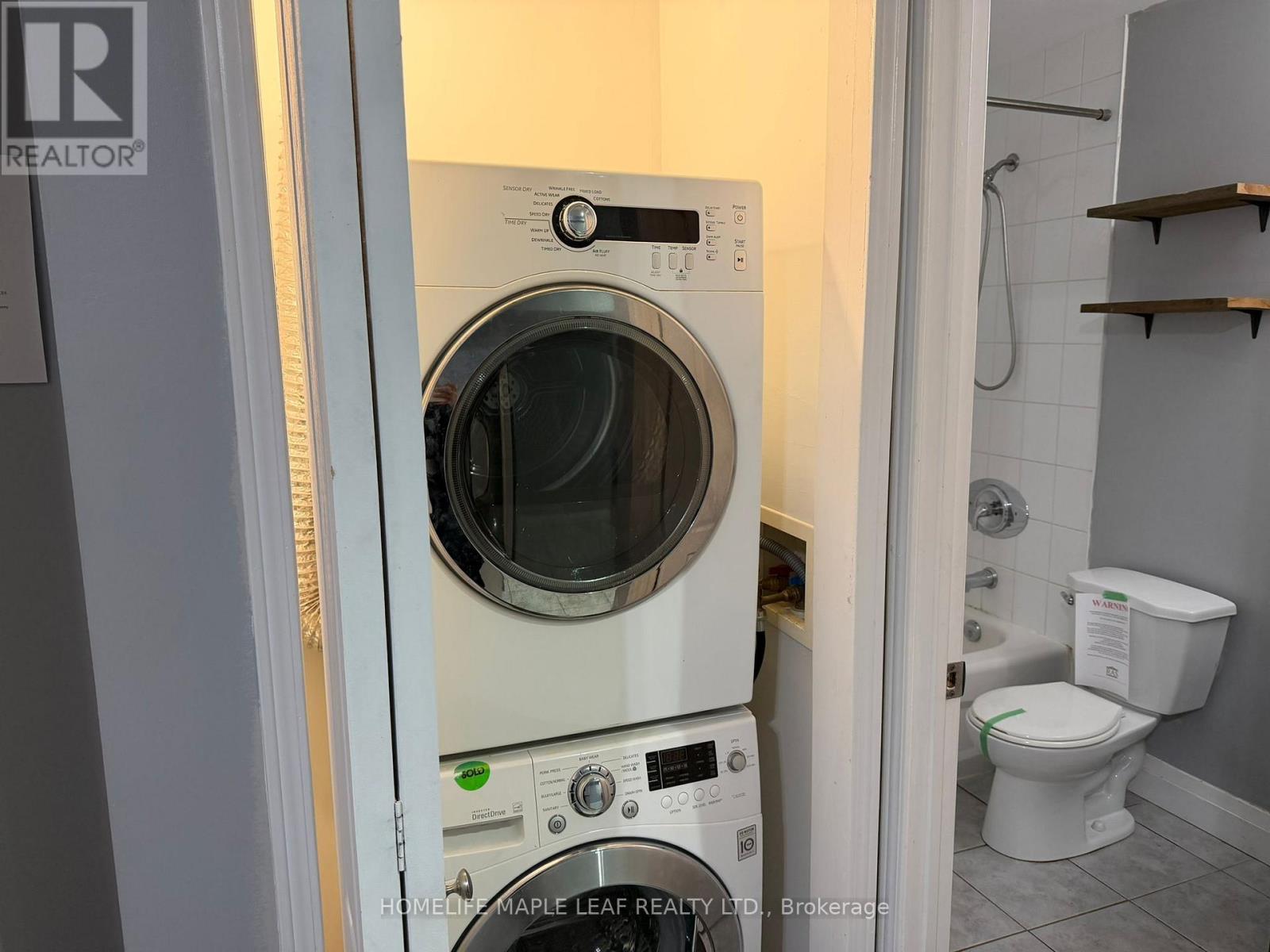 17 - 615 Shoreline Drive, Mississauga, Ontario  L5B 4K4 - Photo 38 - W12710580