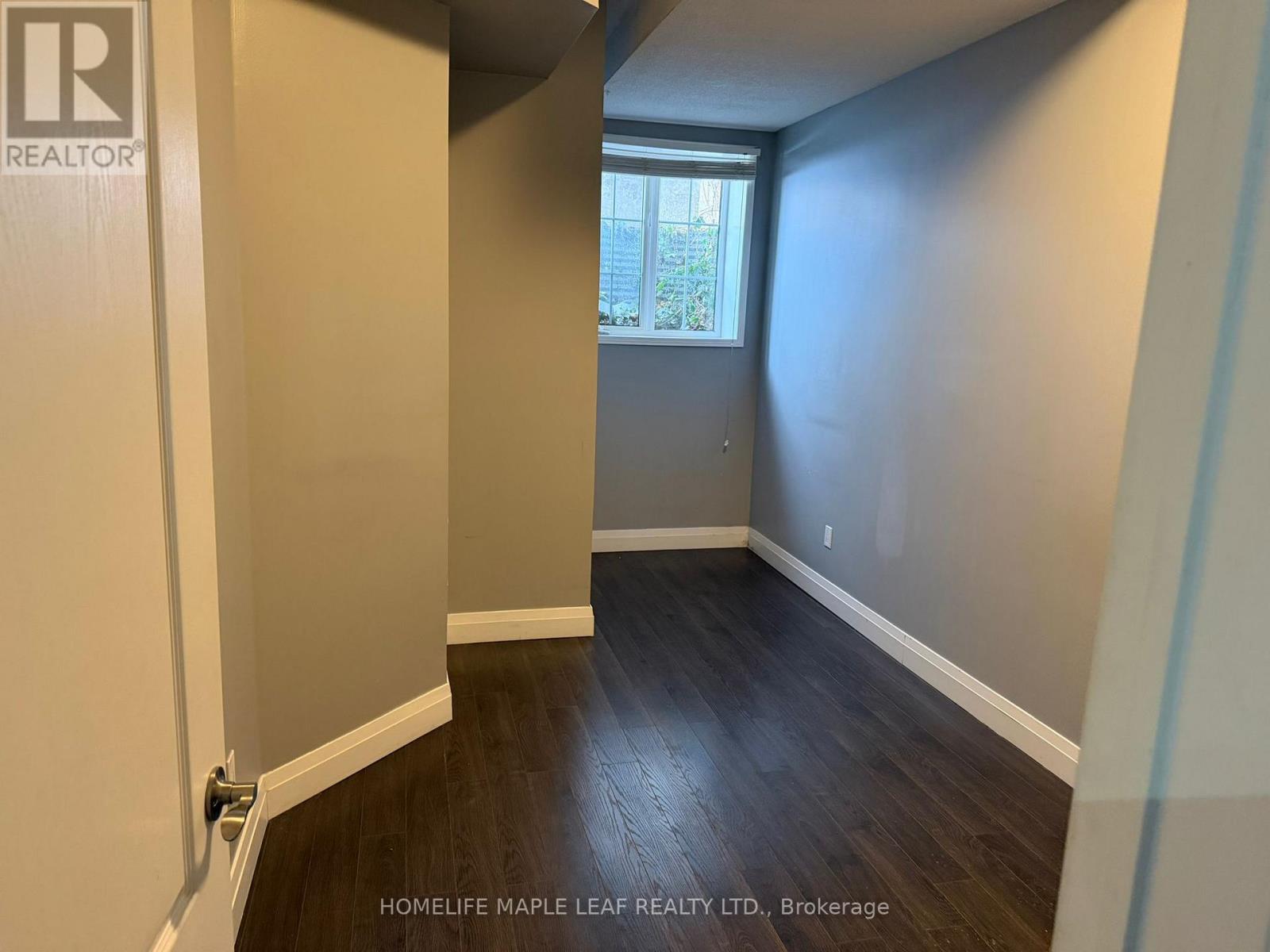 17 - 615 Shoreline Drive, Mississauga, Ontario  L5B 4K4 - Photo 7 - W12710580