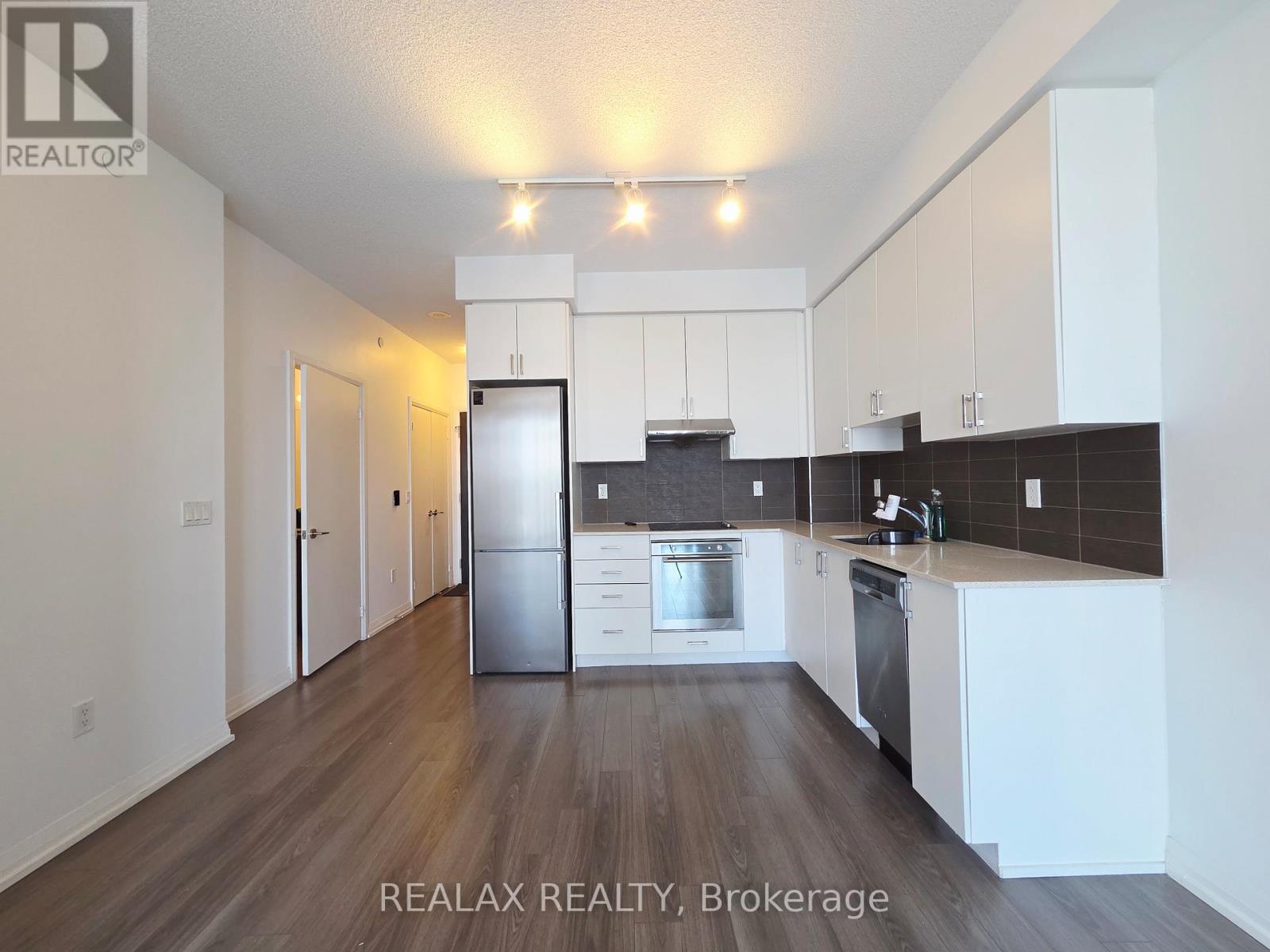 2310 - 55 Ann O'reilly Road, Toronto, Ontario  M2J 0E1 - Photo 5 - C12711684