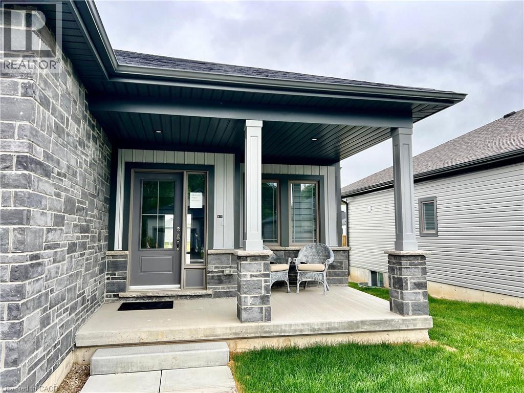 135 Ellen Street, Atwood, Ontario  N0G 1B0 - Photo 4 - 40791374