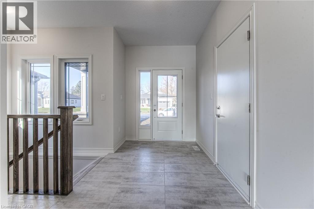 135 Ellen Street, Atwood, Ontario  N0G 1B0 - Photo 5 - 40791374