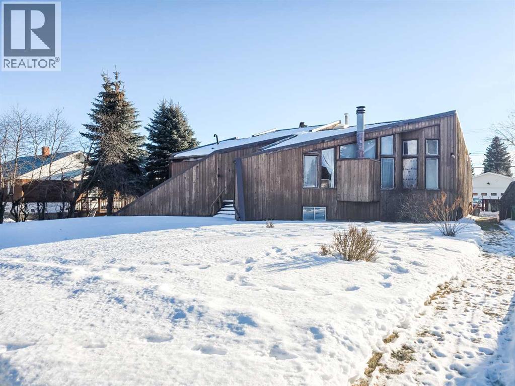 4819 10 Avenue, Edson, Alberta