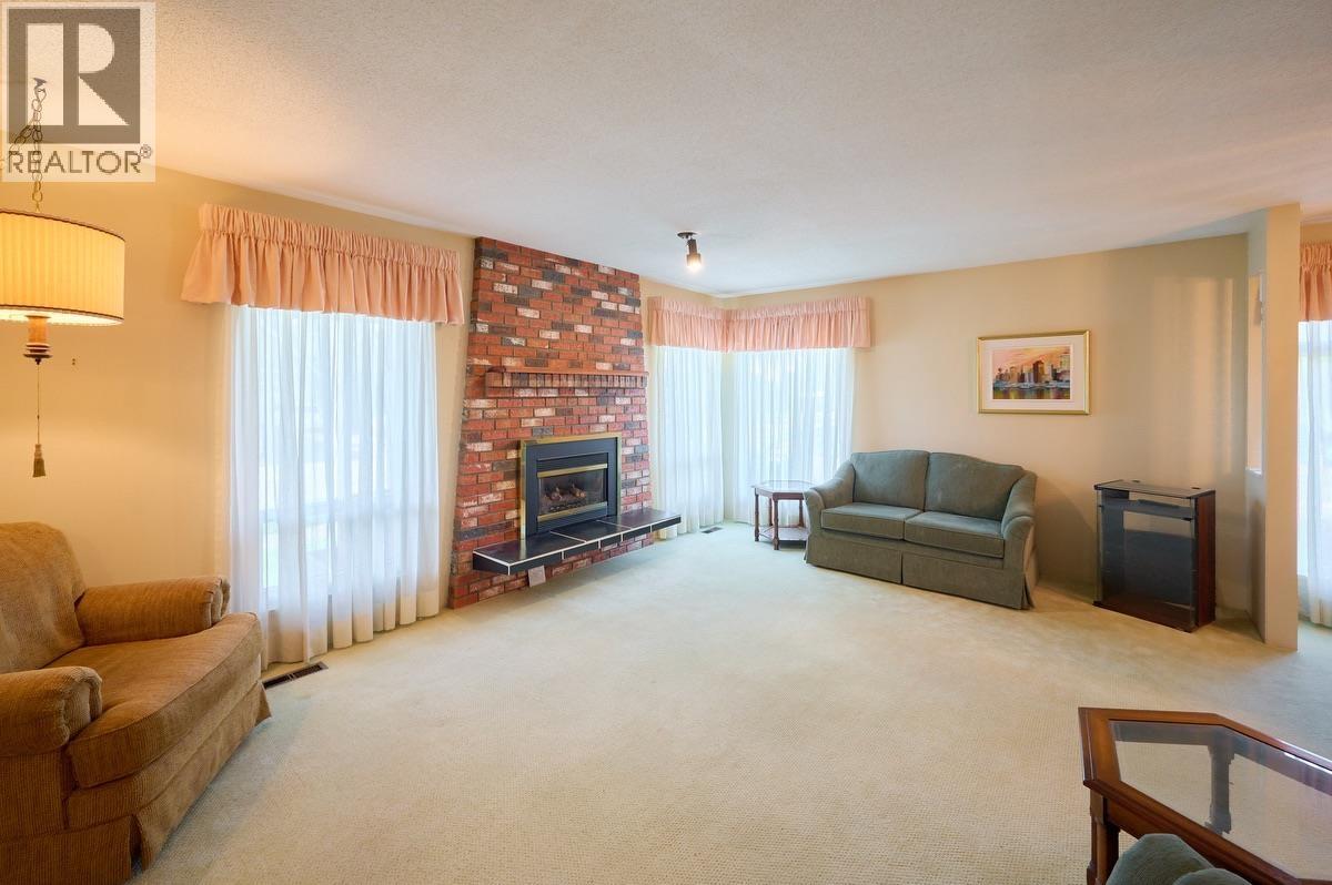 685 Porter Street, Coquitlam, British Columbia  V3J 5B2 - Photo 8 - R3080834